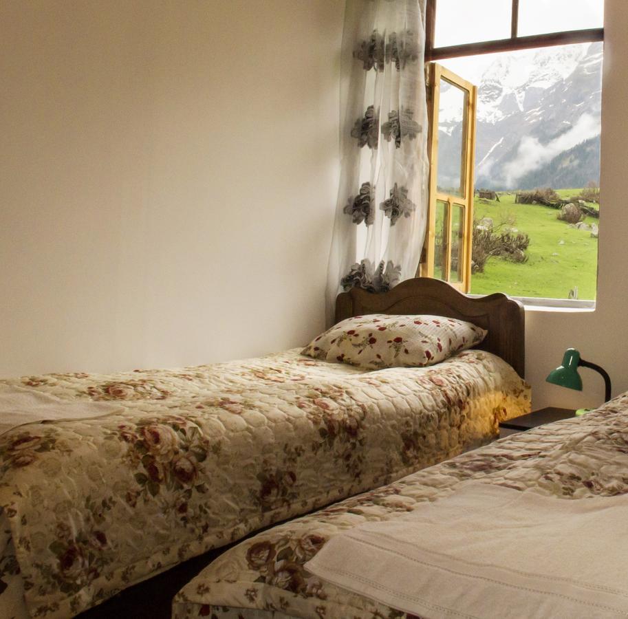 Peak Mazeri Guest House Esterno foto
